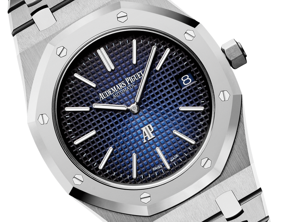 AUDEMARS PIGUET &ldquo;JUMBO&rdquo; Smoked Blue Dial 39mm