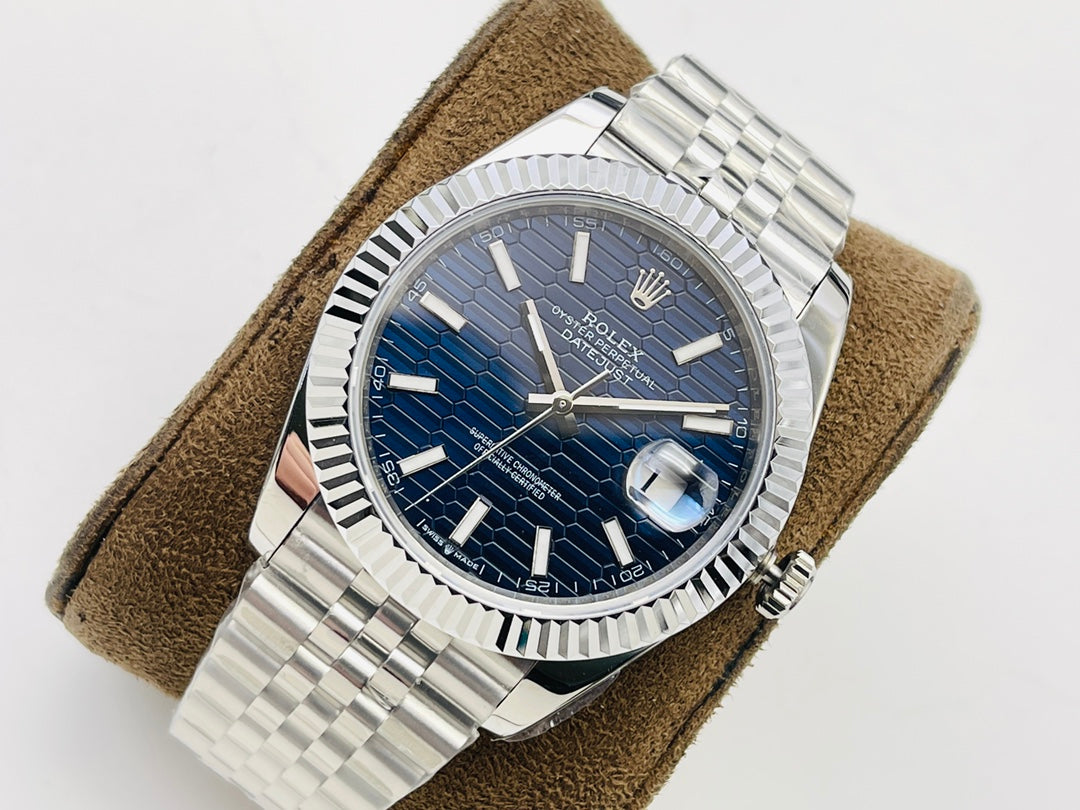 Datejust  Men 126300-0024  41MM