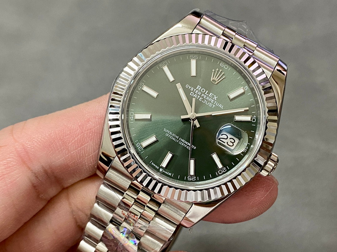 Datejust  Men 126334-0028  41MM